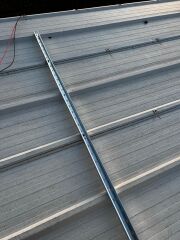 Güneş Paneli Montaj Aparatı 1 Panel İçin 125 cm 2 Adet Galvaniz Profil 4 Adet Klemp