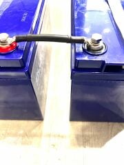 2 Adet 25 mm2 Akü Seri Veya Paralel Bağlantı Kablosu 15 cm Uzunluğunda