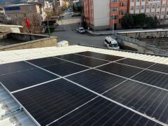 8 Ad Güneş Paneli Montaj Aparatı 8 Ad Galvaniz Profil 250 cm 14 Ad Orta 4 Adet Son Klemp