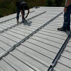 Güneş Paneli Montaj Aparatı 8 Panel İçin 8 Adet 250 cm Boy Profil 14 Adet Orta Klemp 4 Adet Son Klemp